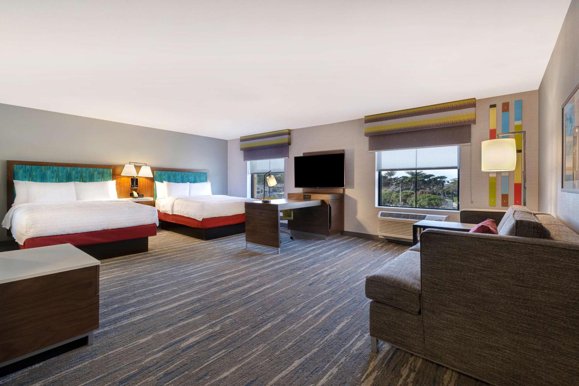 Hampton Inn & Suites Marina Eksteriør bilde