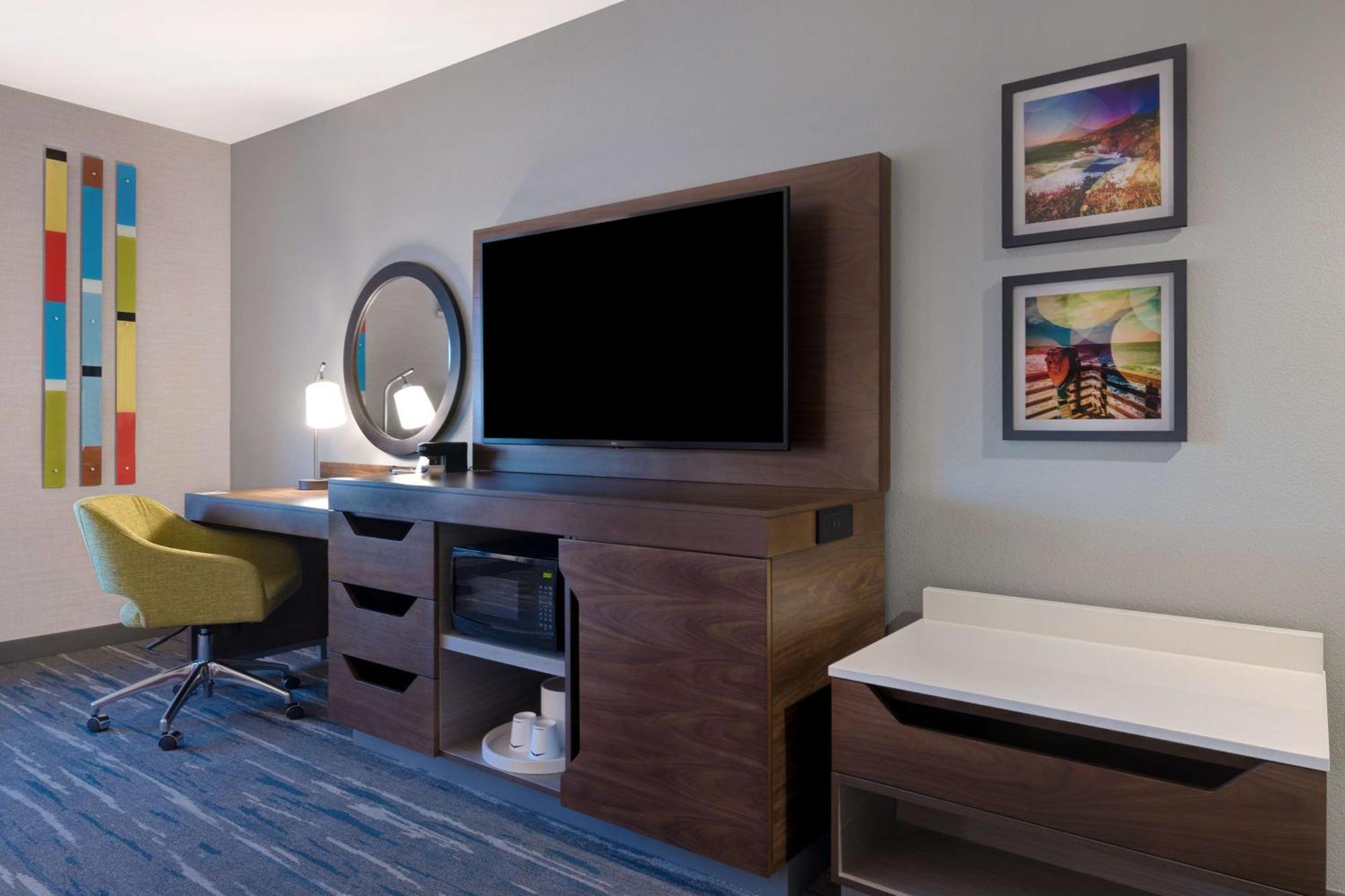 Hampton Inn & Suites Marina Eksteriør bilde